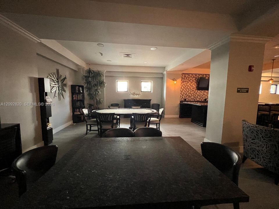 В аренду: $2,250 (1 спален, 1 ванн, 486 Квадратных фут)