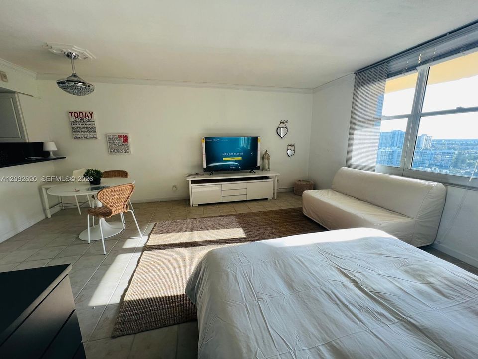 В аренду: $2,250 (1 спален, 1 ванн, 486 Квадратных фут)