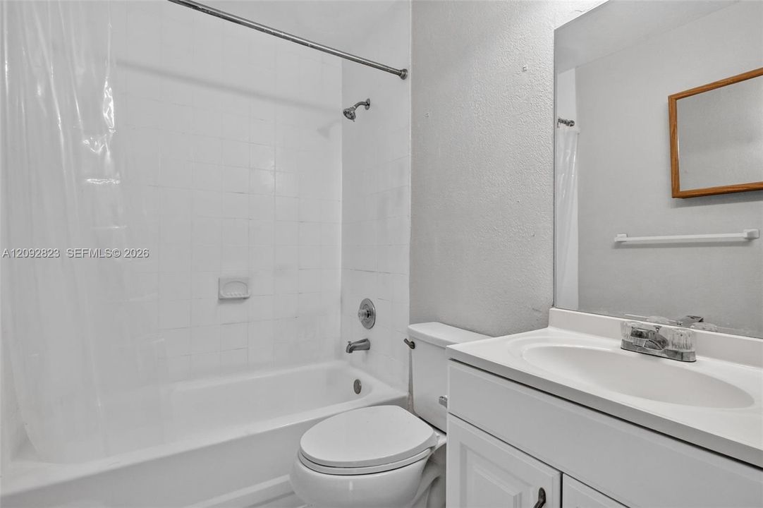 En Venta: $274,888 (2 camas, 2 baños, 1085 Pies cuadrados)