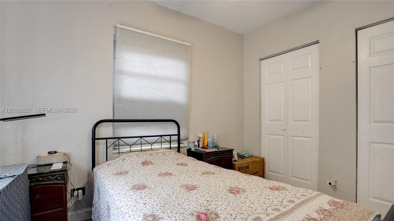 For Sale: $629,000 (3 beds, 2 baths, 1181 Square Feet)
