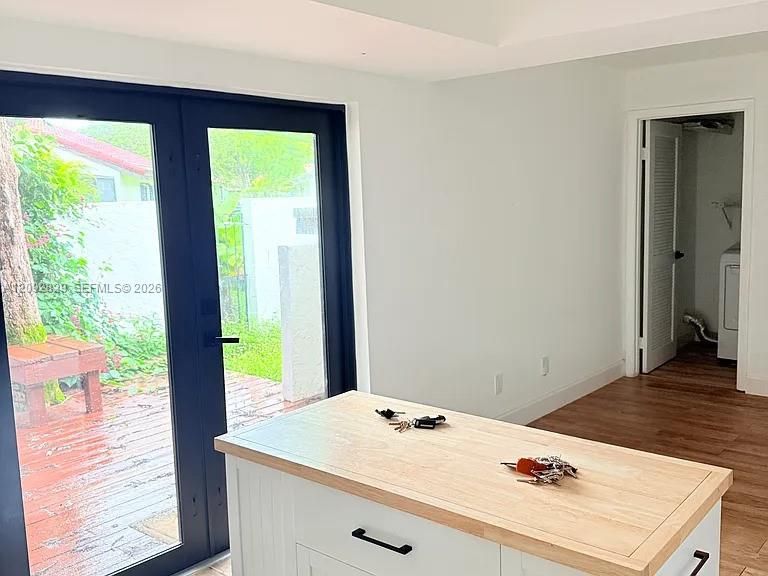 En Renta: $3,499 (4 camas, 3 baños, 1914 Pies cuadrados)