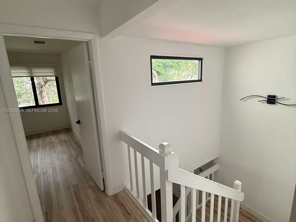 En Renta: $3,499 (4 camas, 3 baños, 1914 Pies cuadrados)