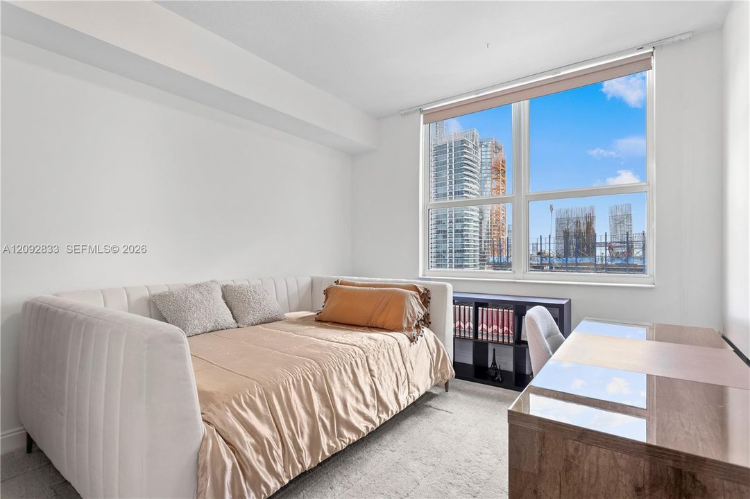 For Sale: $749,000 (3 beds, 2 baths, 1419 Square Feet)