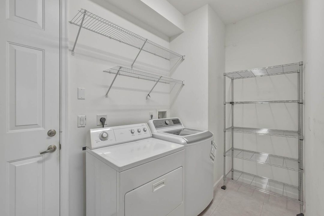 040_-_Laundry_Room