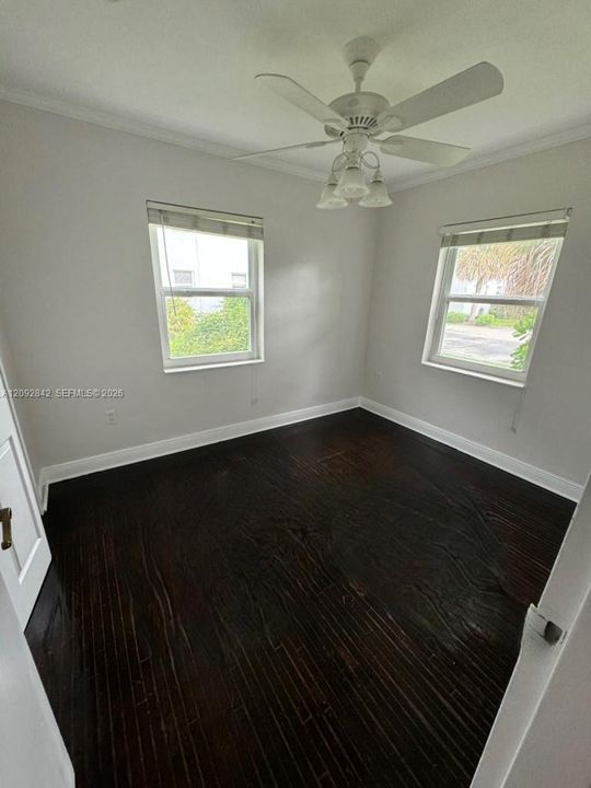 For Rent: $2,450 (2 beds, 1 baths, 786 Square Feet)