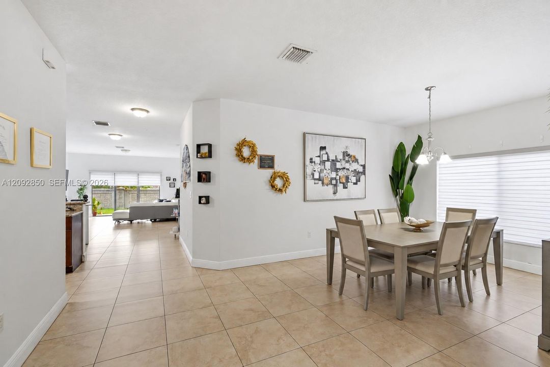 For Sale: $865,000 (4 beds, 3 baths, 2107 Square Feet)