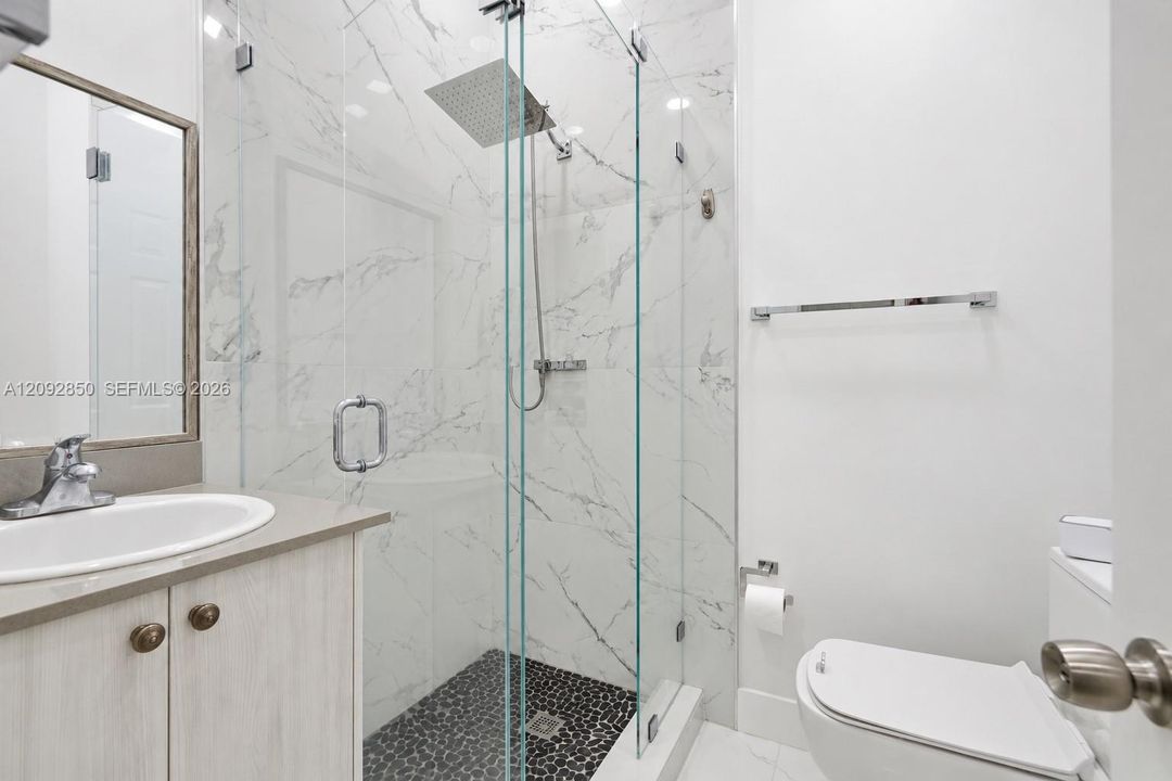 For Sale: $865,000 (4 beds, 3 baths, 2107 Square Feet)