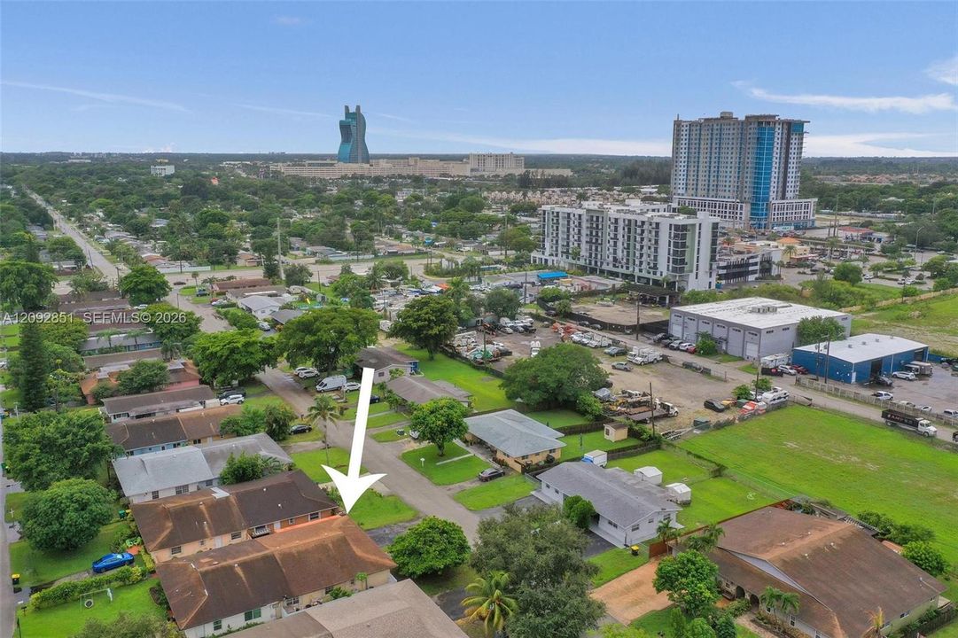 En Venta: $460,000 (3 camas, 2 baños, 1605 Pies cuadrados)