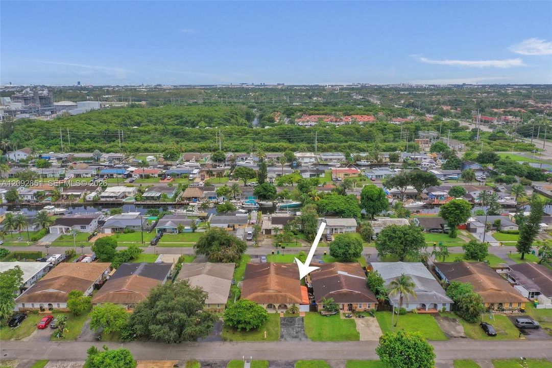 En Venta: $460,000 (3 camas, 2 baños, 1605 Pies cuadrados)