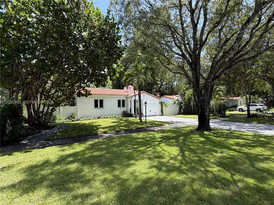 En Venta: $1,350,000 (2 camas, 1 baños, 1155 Pies cuadrados)