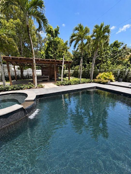 En Venta: $1,350,000 (2 camas, 1 baños, 1155 Pies cuadrados)