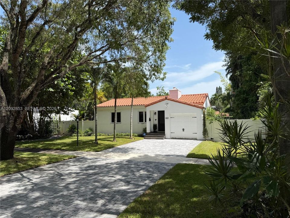 En Venta: $1,350,000 (2 camas, 1 baños, 1155 Pies cuadrados)