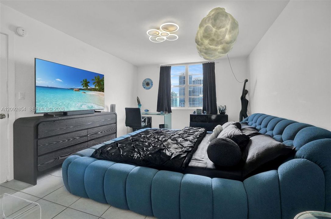 En Venta: $359,000 (1 camas, 1 baños, 910 Pies cuadrados)
