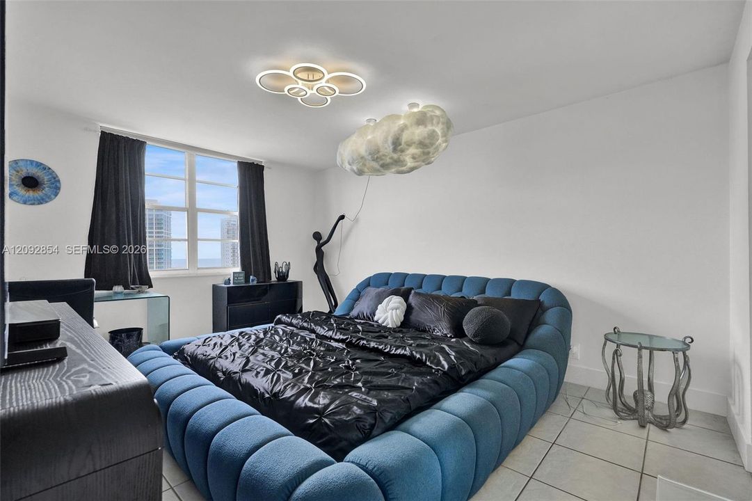 En Venta: $359,000 (1 camas, 1 baños, 910 Pies cuadrados)
