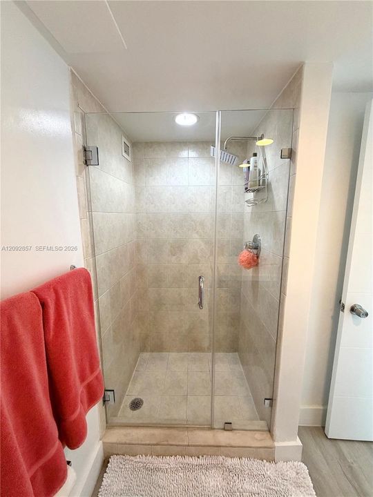 En Renta: $4,700 (2 camas, 2 baños, 1190 Pies cuadrados)