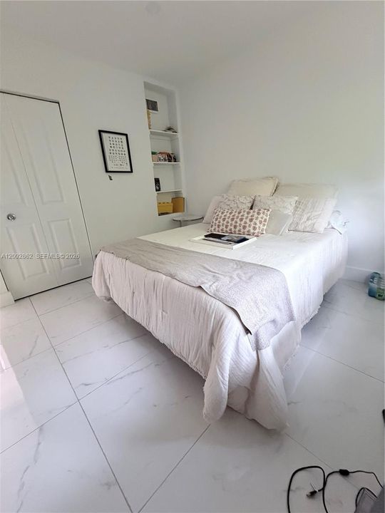 For Rent: $6,000 (3 beds, 2 baths, 1555 Square Feet)