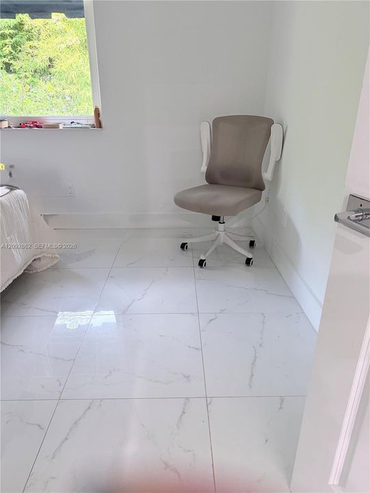 For Rent: $6,000 (3 beds, 2 baths, 1555 Square Feet)