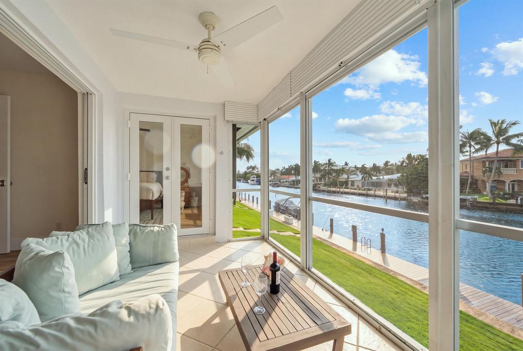 Screened-In Balcony