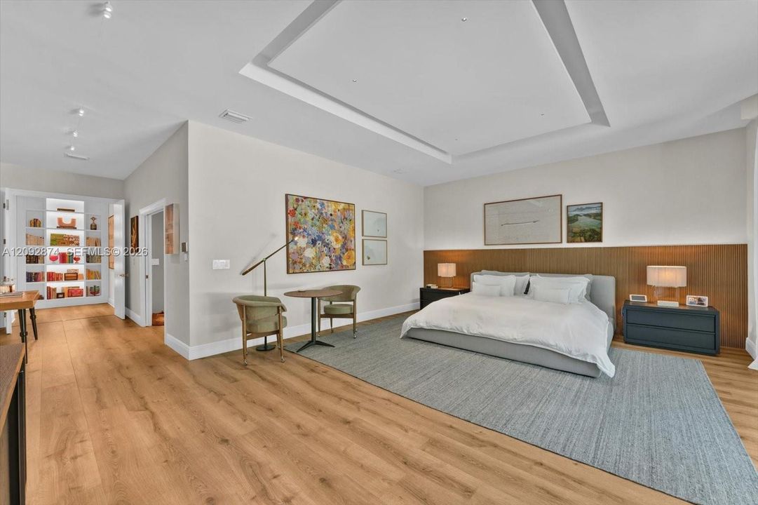 En Venta: $10,900,000 (6 camas, 5 baños, 5185 Pies cuadrados)