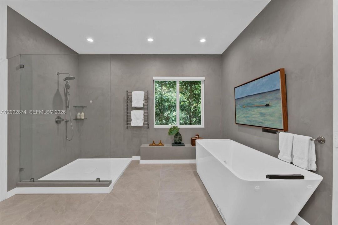 En Venta: $10,900,000 (6 camas, 5 baños, 5185 Pies cuadrados)