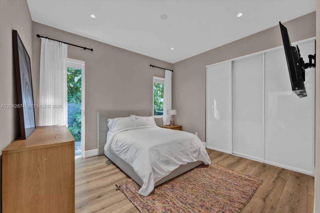 En Venta: $10,900,000 (6 camas, 5 baños, 5185 Pies cuadrados)
