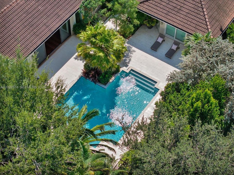 En Venta: $10,900,000 (6 camas, 5 baños, 5185 Pies cuadrados)