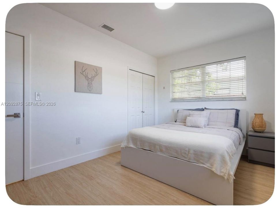 En Venta: $680,000 (3 camas, 1 baños, 1000 Pies cuadrados)
