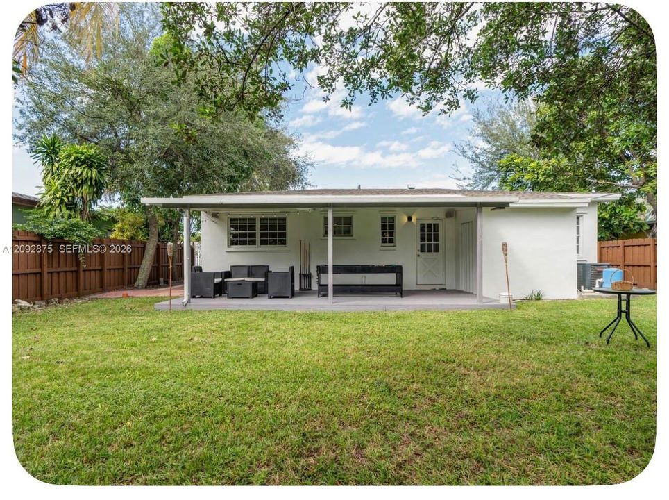 En Venta: $680,000 (3 camas, 1 baños, 1000 Pies cuadrados)