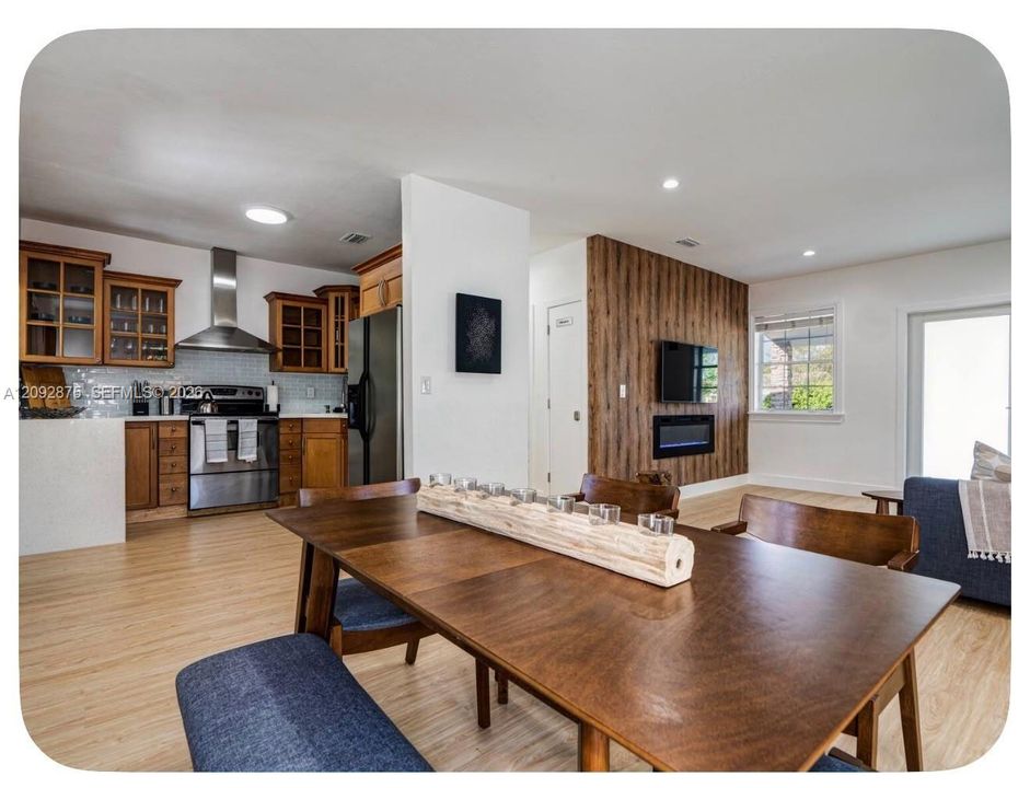 En Venta: $680,000 (3 camas, 1 baños, 1000 Pies cuadrados)