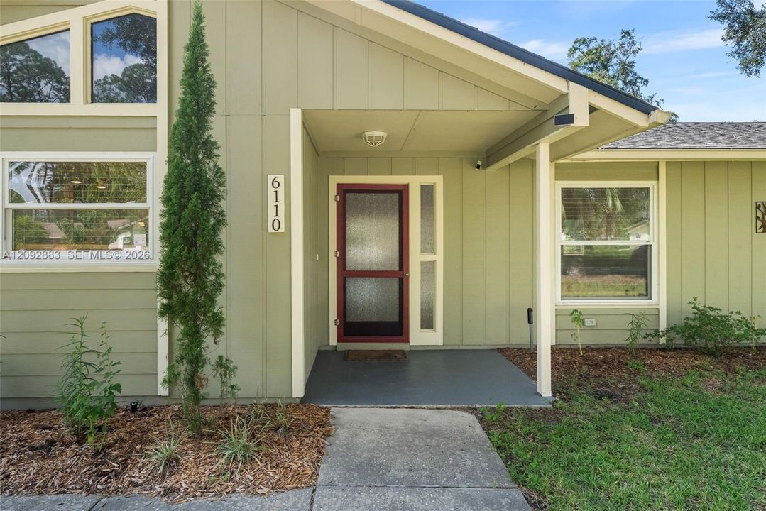 For Sale: $375,000 (3 beds, 2 baths, 1658 Square Feet)