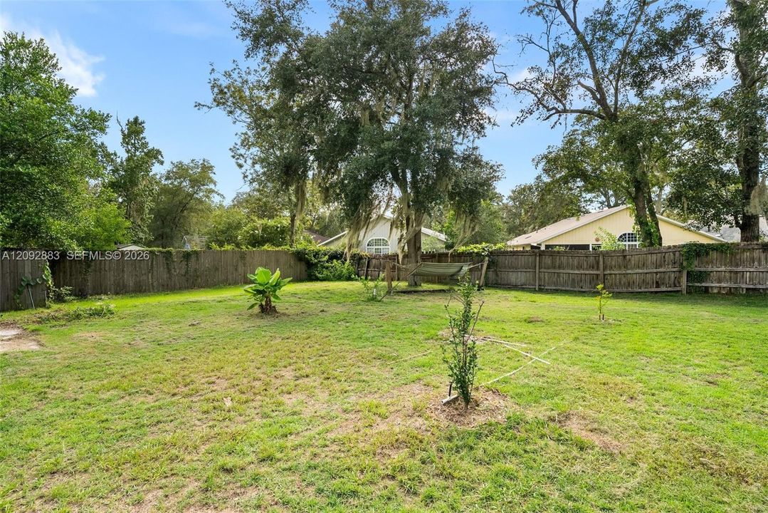 For Sale: $375,000 (3 beds, 2 baths, 1658 Square Feet)