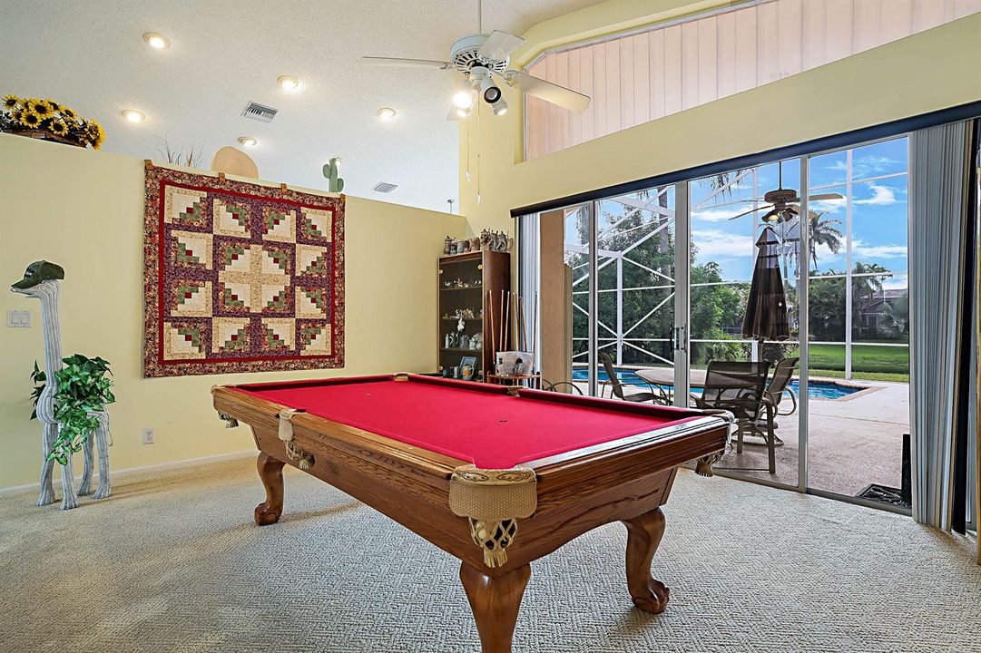4900 NW 100 Terrace-8