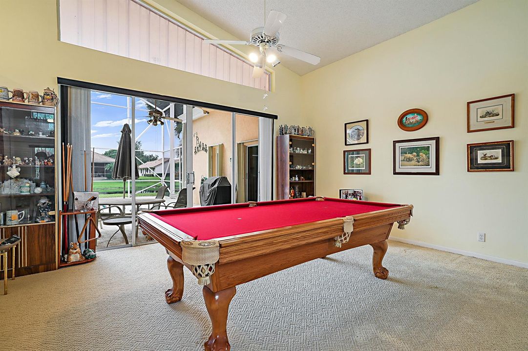 4900 NW 100 Terrace-10