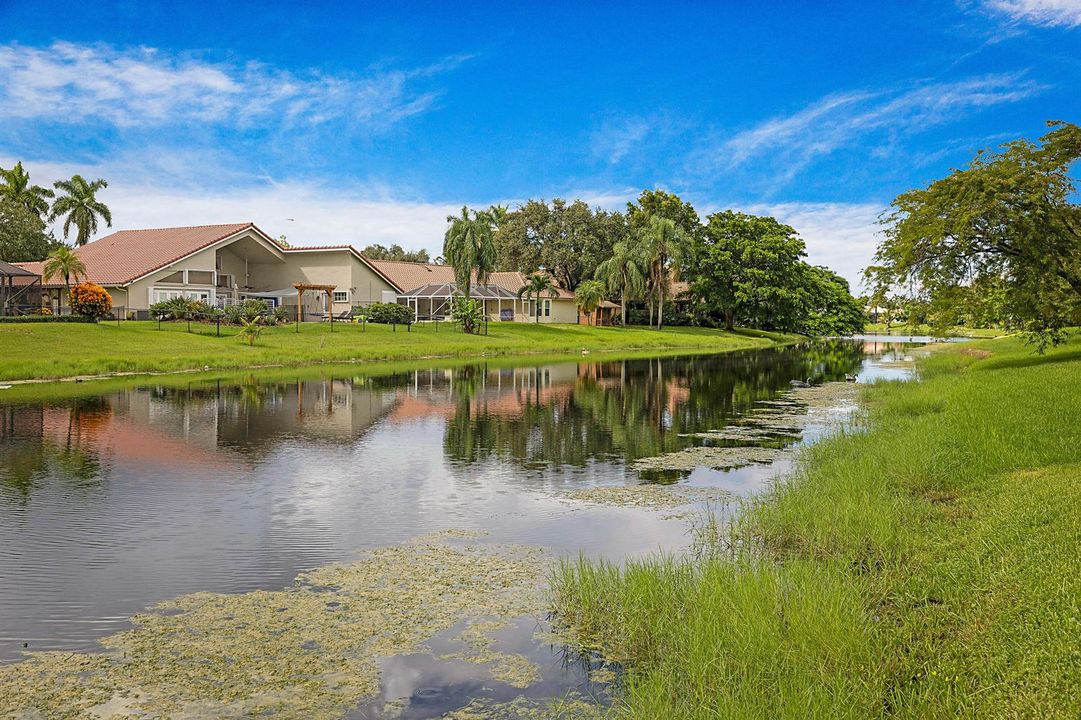 4900 NW 100 Terrace-42