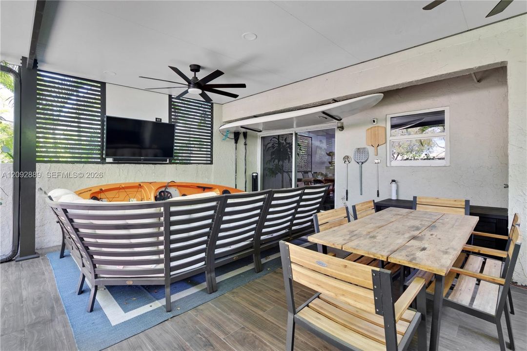 For Rent: $5,200 (3 beds, 2 baths, 1632 Square Feet)