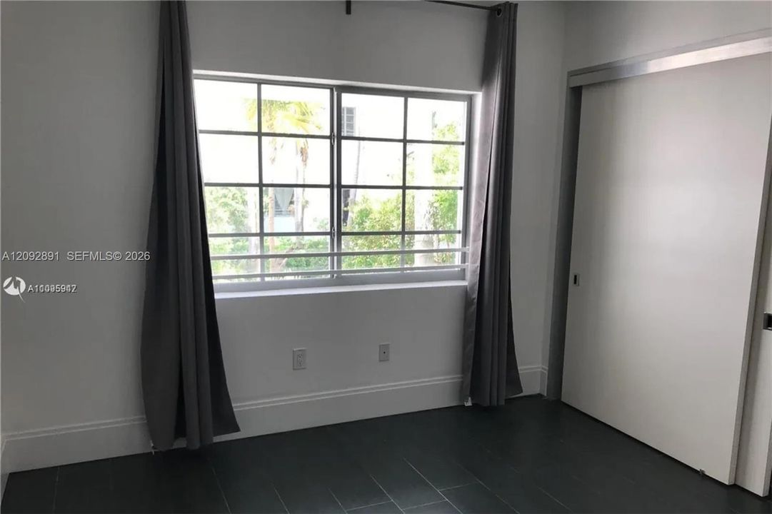 For Rent: $3,300 (2 beds, 2 baths, 1200 Square Feet)