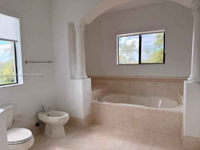 В аренду: $7,500 (5 спален, 4 ванн, 4149 Квадратных фут)