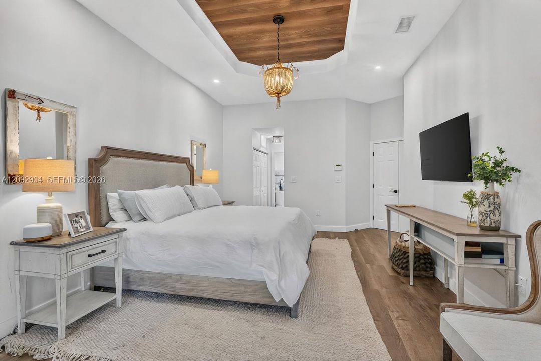 For Sale: $1,495,000 (4 beds, 4 baths, 2325 Square Feet)