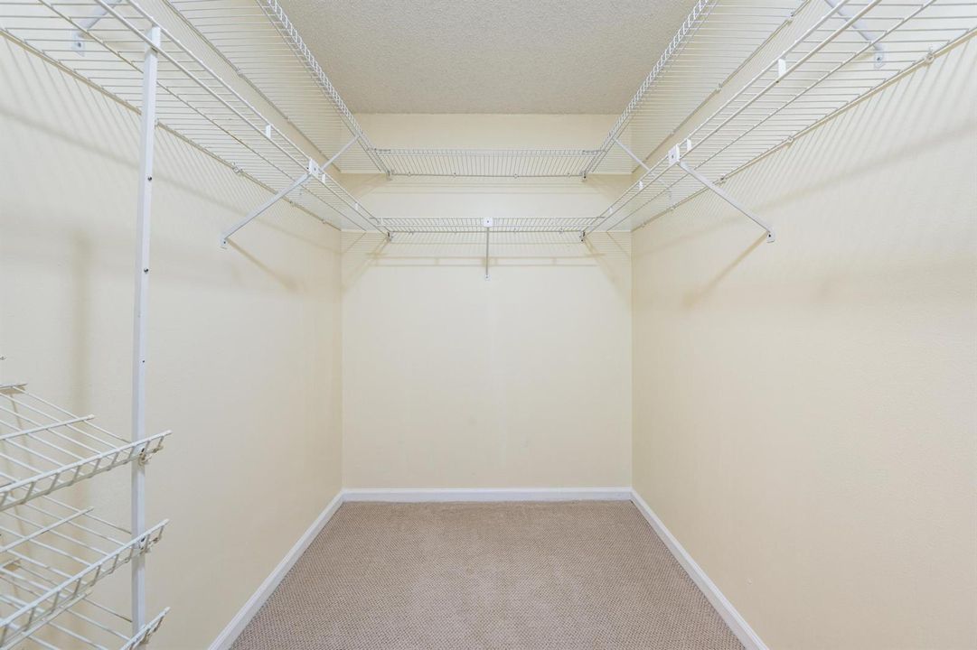 10101 Mangrove Dr. Apt 201-13
