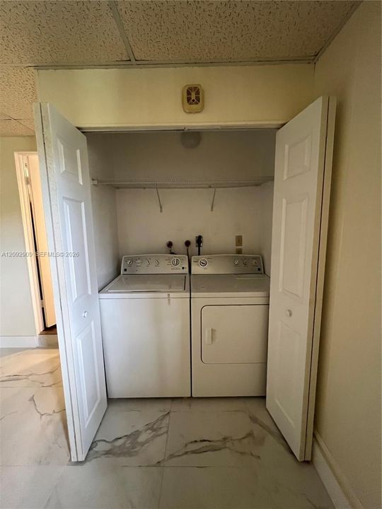 En Renta: $2,700 (3 camas, 2 baños, 1540 Pies cuadrados)