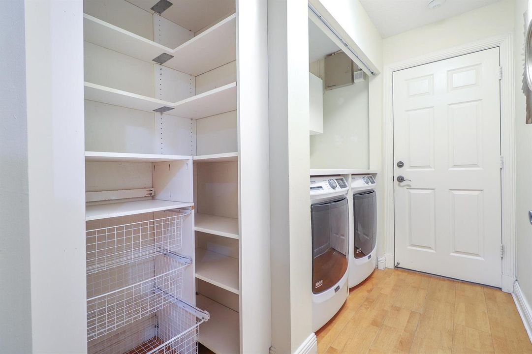 30-Laundry Room