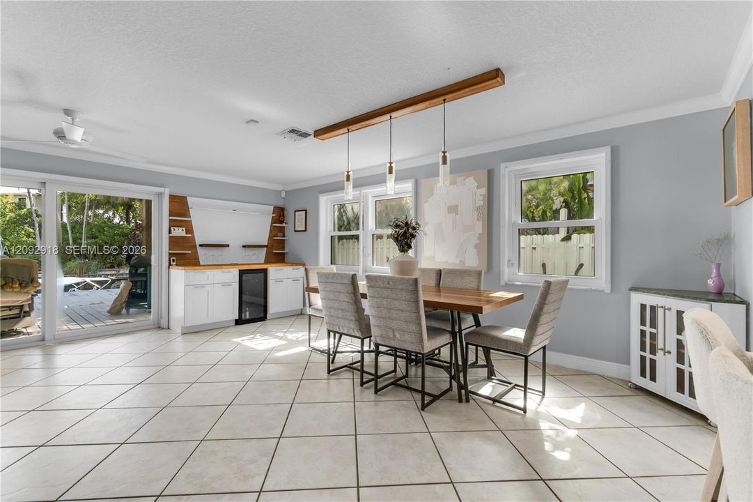 For Rent: $7,850 (3 beds, 2 baths, 1760 Square Feet)