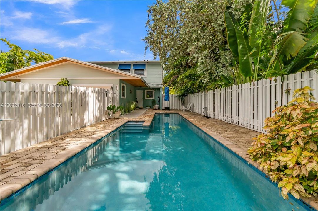 For Rent: $7,850 (3 beds, 2 baths, 1760 Square Feet)