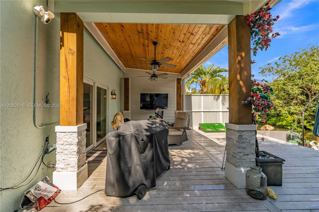 For Rent: $7,850 (3 beds, 2 baths, 1760 Square Feet)