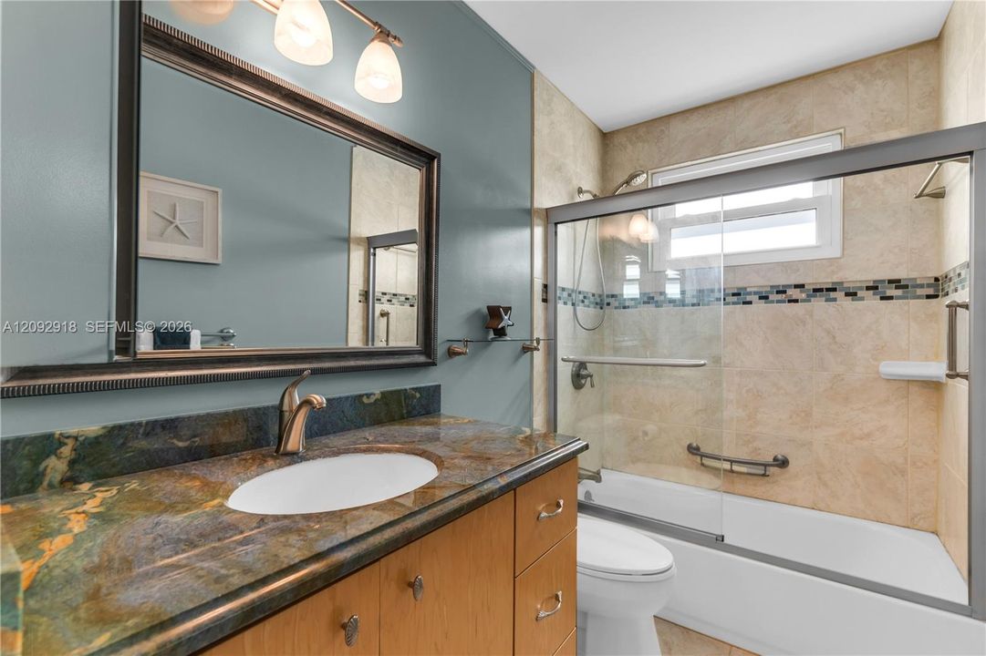 For Rent: $7,850 (3 beds, 2 baths, 1760 Square Feet)