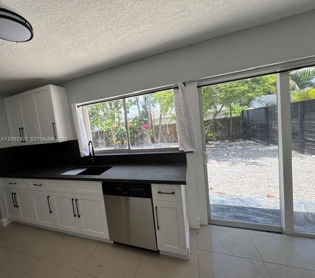 В аренду: $3,500 (4 спален, 2 ванн, 1343 Квадратных фут)