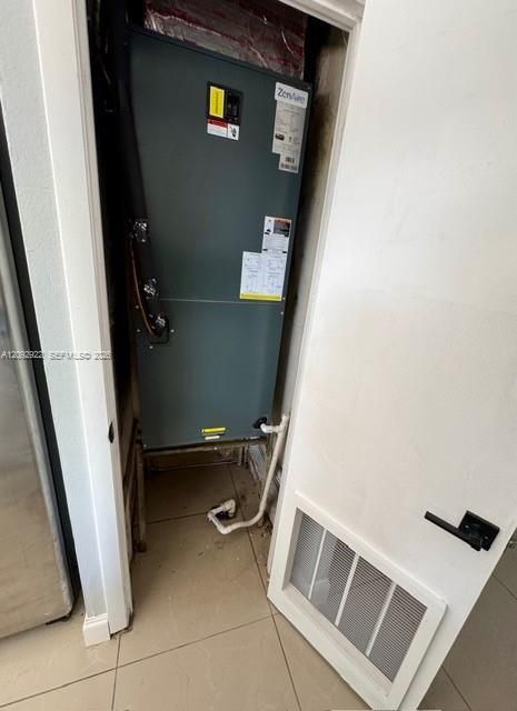 NEW AC inside and outside units