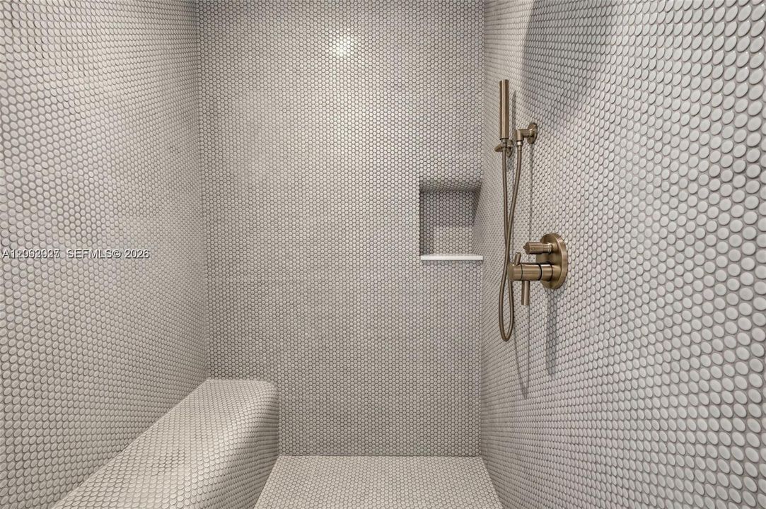 En Renta: $23,000 (3 camas, 3 baños, 1811 Pies cuadrados)