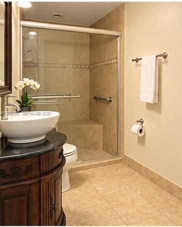 For Rent: $2,400 (2 beds, 2 baths, 918 Square Feet)