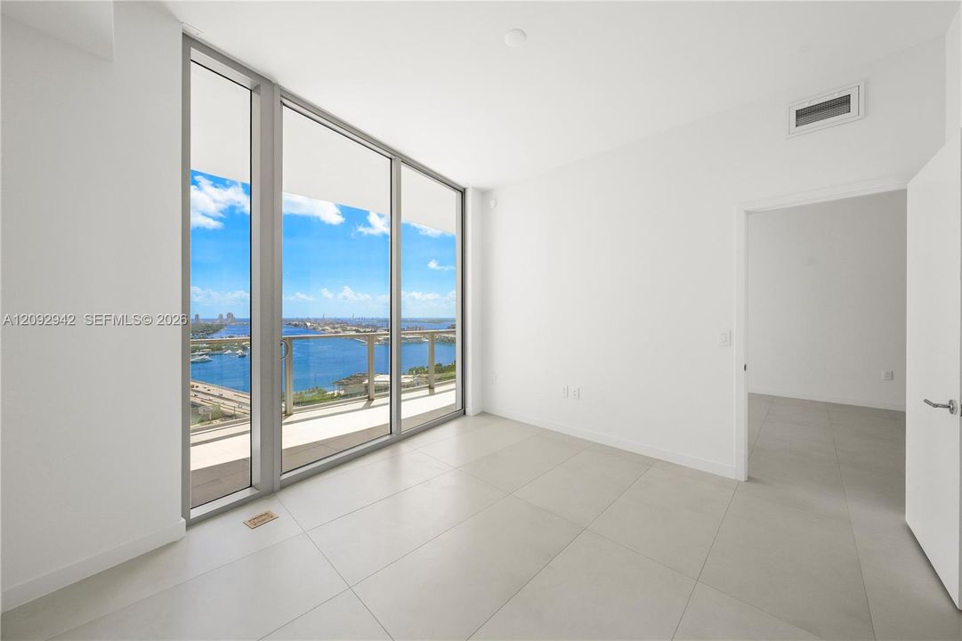 На продажу: $1,990,000 (2 спален, 3 ванн, 1613 Квадратных фут)